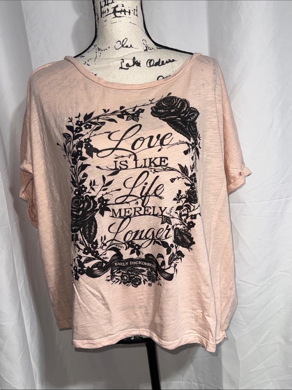 torrid Peach Short Sleeve Graphic Tee with Black Floral Script